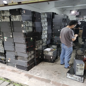 深圳回收电脑限时活动：高价回收 + 现金补贴，错过再等一年